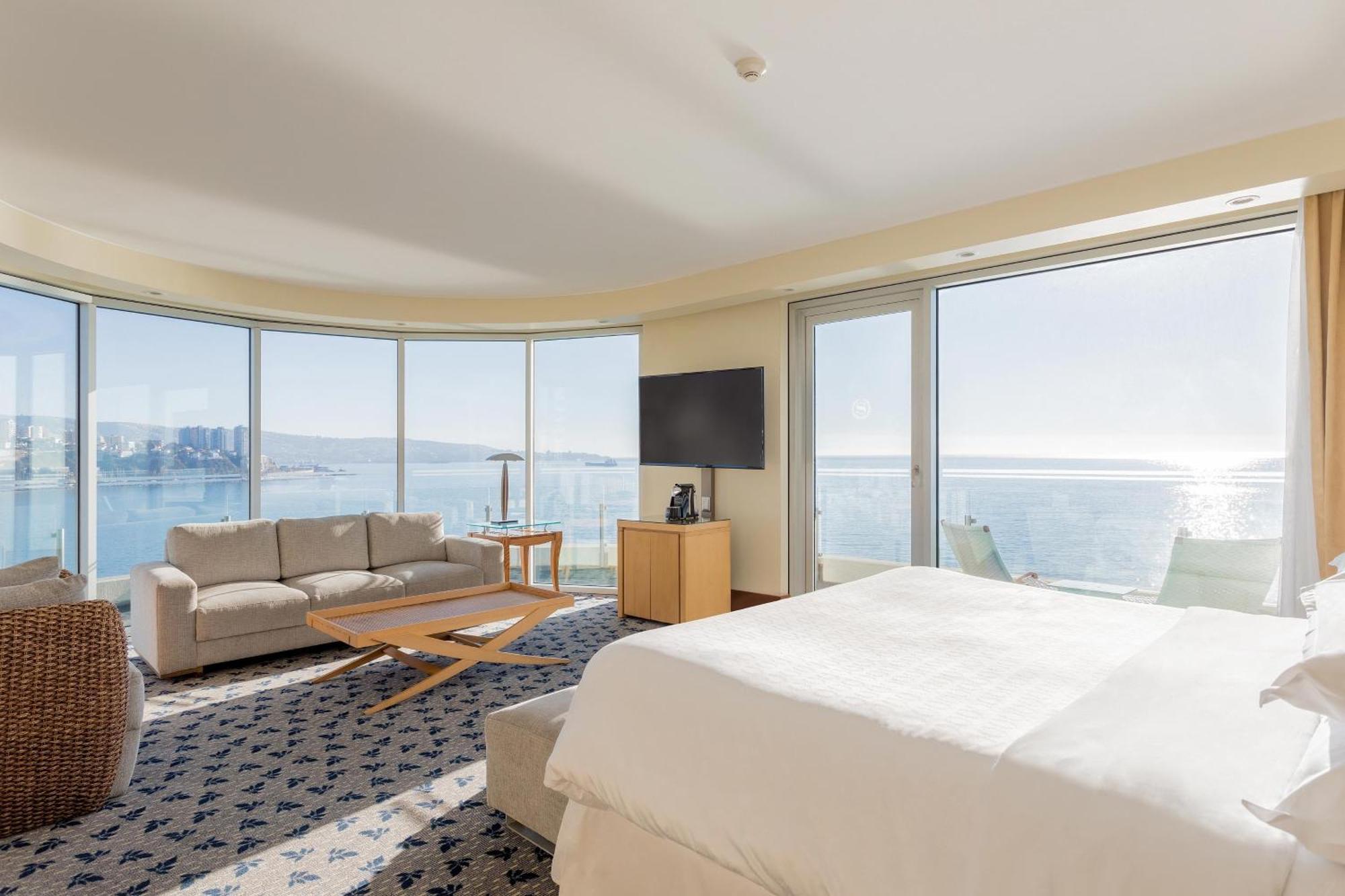 Sheraton Miramar Hotel & Convention Center Vina del Mar Exterior foto A bedroom at the InterContinental San Francisco